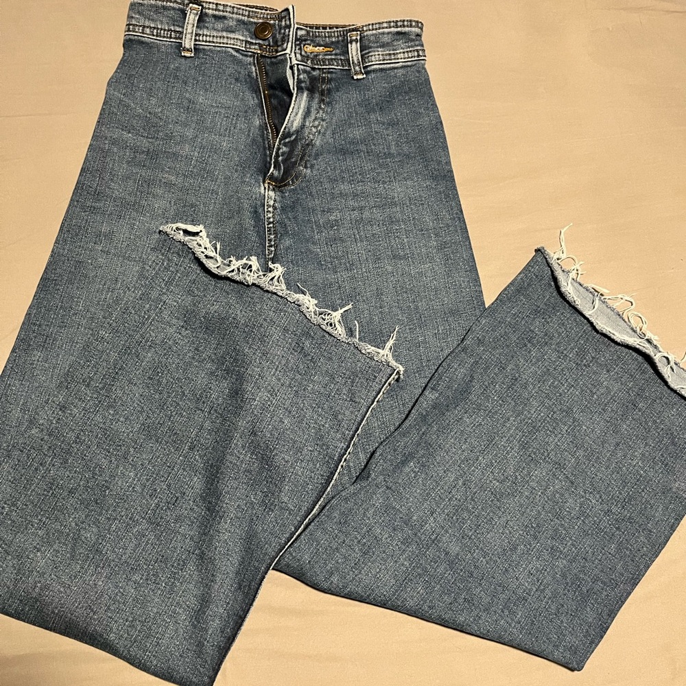 Zara women’s Straight Blue Jeans